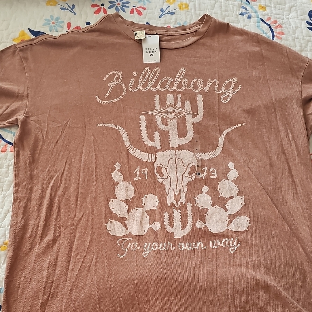 Billabong Brown Graphic T-Shirt NWT XL